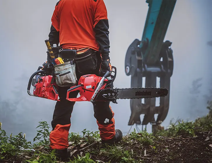 Shindaiwa 731SX Professional Felling Chainsaw thumbnail 3